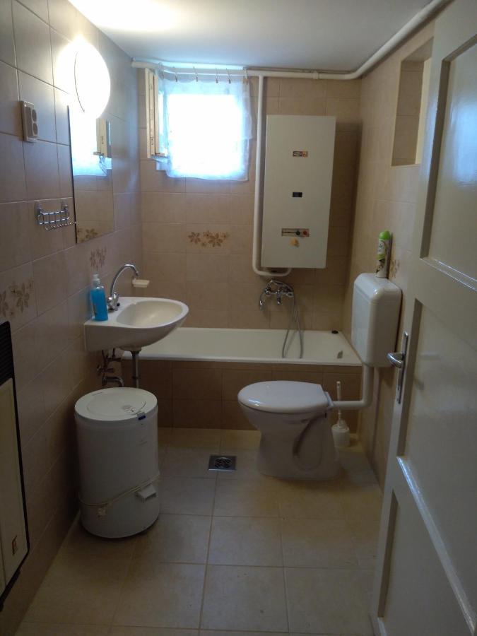Ráday Apartman Hajduszoboszlo Exterior foto