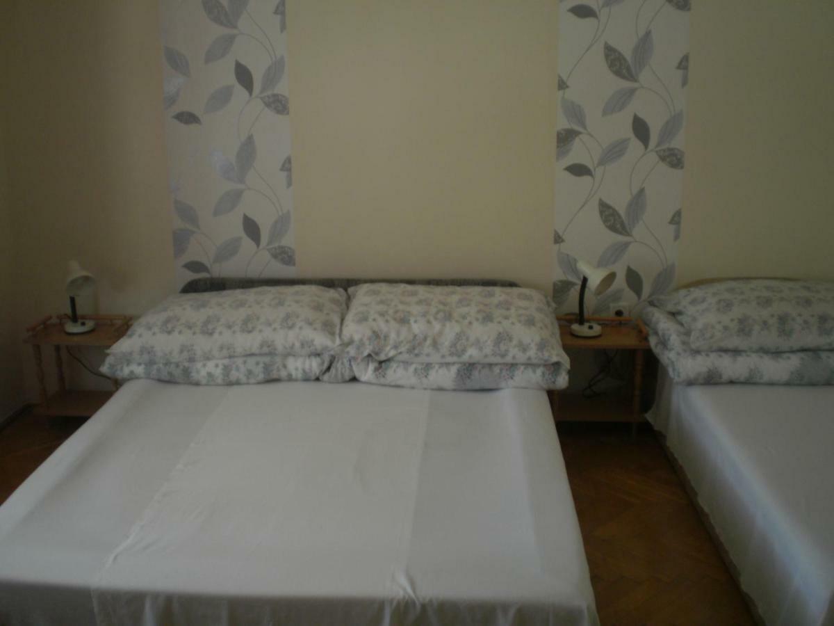 Ráday Apartman Hajduszoboszlo Exterior foto
