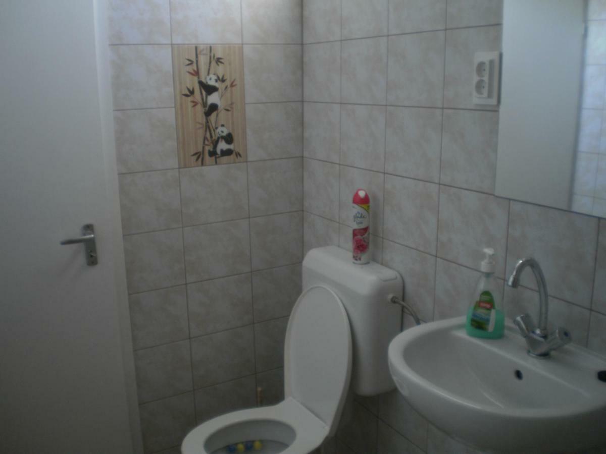 Ráday Apartman Hajduszoboszlo Exterior foto