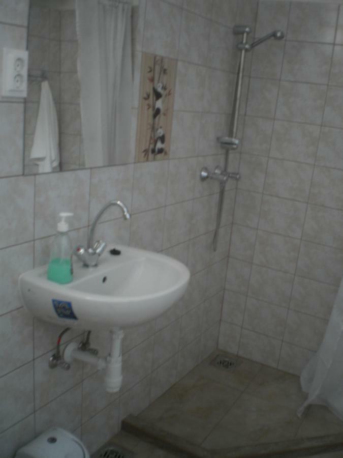 Ráday Apartman Hajduszoboszlo Exterior foto